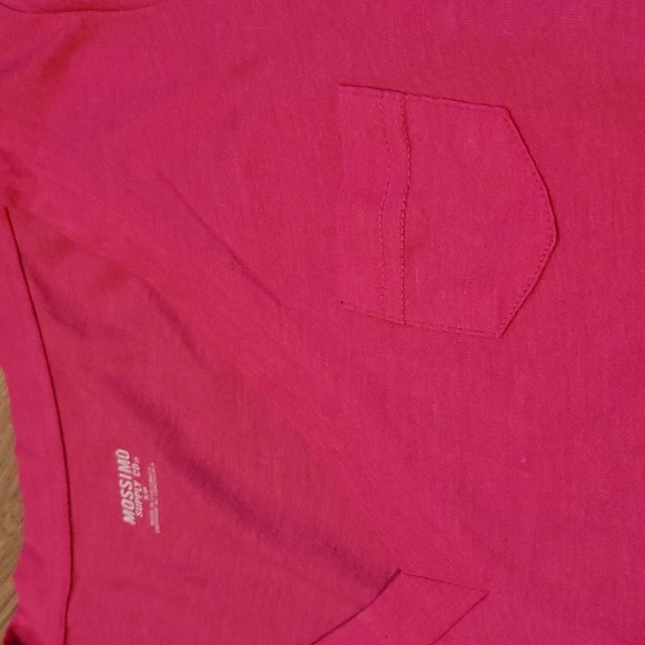 NWOT BOGO Mossimo Classic Pocket Tee - Picture 4 of 6